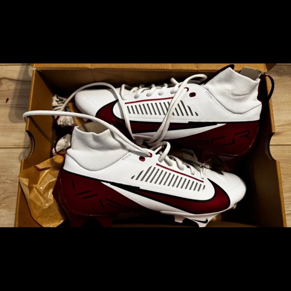 Nike White and Red Athletic Cleats